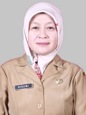 Dra. Risdwi Soenoe Widjiastuti 
